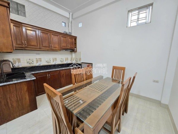 Bán GẤP nhà Hồ Tùng Mậu – gần phố – gần ô tô – mặt tiền rộng hiếm có – nội thất thiết kế riêng –