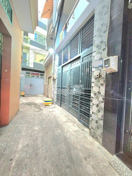 Nhà Đẹp Lạc Long Quân, Bước 1 Bước Ra Hẻm Xe Tải, Giá Chỉ 7.5Ty