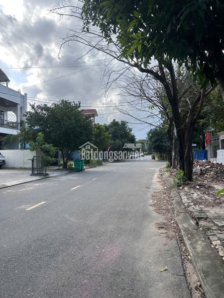 Bán toà Căn Hộ 4,5 tầng PHẠM TUẤN TÀI - sát sông Chương Dương , 10p CH .giá 15ty8 LH 0942992361