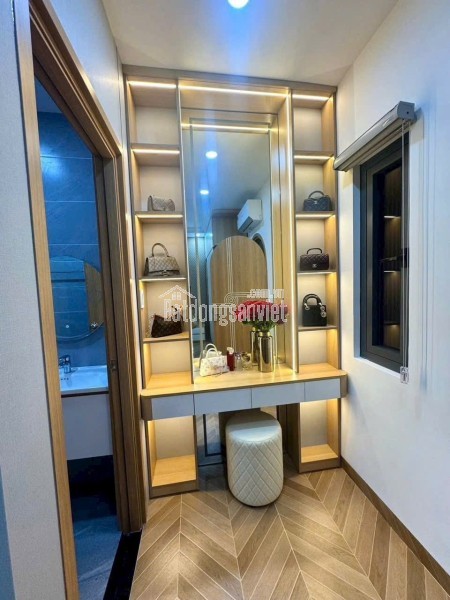 CỰC HOT – NHÀ 5 TẦNG MẶT TIỀN MAI VĂN VĨNH, Q7