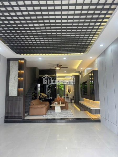 CỰC HOT – NHÀ 5 TẦNG MẶT TIỀN MAI VĂN VĨNH, Q7