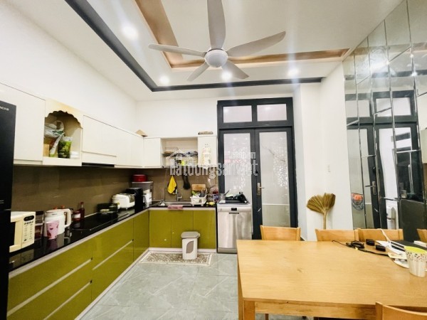 Bán nhà đường số 50, DT  81m2, 4 tầng, Phường Hiệp Bình Chánh, Thủ Đức, TP HCM - Giá 7,49 tỷ, Sổ