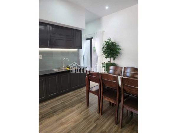 Bán nhà 2 tầng đường CAO XUÂN HUY- gần Phan Đăng Lưu. Dt 74m2 giá 8ty5 LH 0942992361