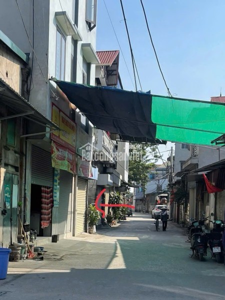 Bán đất tặng nhà 3 tầng lỗ khê - thư lâm