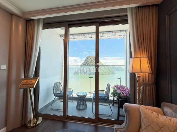 Căn ngoại giao toà A đẹp nhất Crystal Vân Đồn 34m² tầng trung, chỉ 400 triệu ký HĐMB. Giá chỉ 2.3tỷ