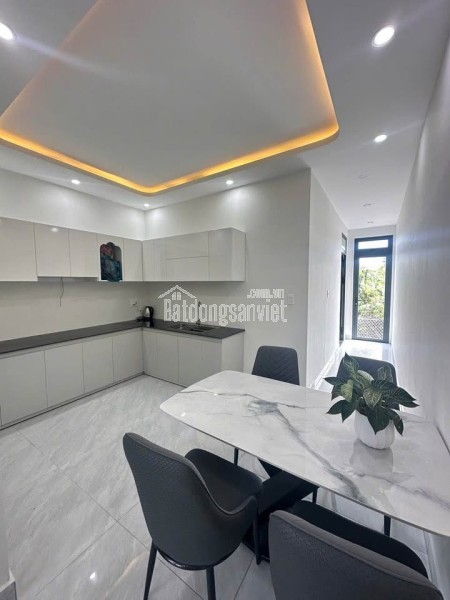 BÁN NHÀ ĐẸP MỚI XÂY CAO THẮNG ĐÀ LẠT - XÂY DỰNG PHÂN QUYỀN CHƯA ĐẾN 4 TỶ