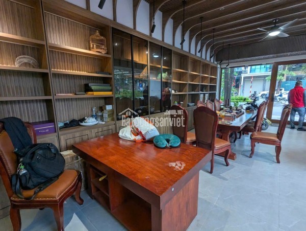 CHO THUÊ MẶT BẰNG MẶT PHỐ NGÔ GIA TỰ – DIỆN TÍCH LỚN