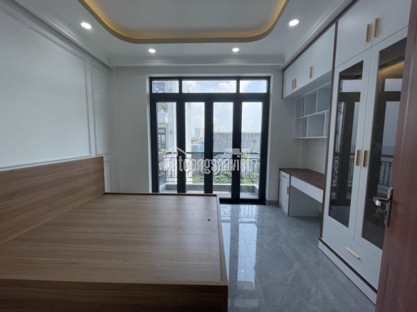 Bán nhà trong ngõ đường số 27, Hiệp Bình Chánh, Thủ Đức, TP HCM. DT 121m2, 3 tầng, giá 8,7 tỷ, sổ