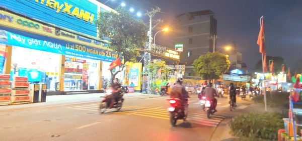 SIÊU HIẾM BIỆT THỰ 3 LẦU - ÔTÔ THÔNG -LÊ THỊ HOA - TAM BÌNH