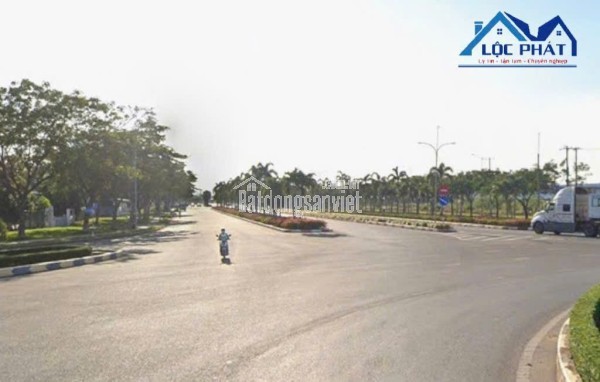 Bán đất SKK 13.000m2 KCN Châu Đức, Bà Rịa Vũng Tàu 38,9 tỷ