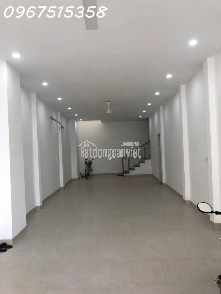 Nhà mặt đường Cửu Long 3 tầng, kinh doanh cực tốt