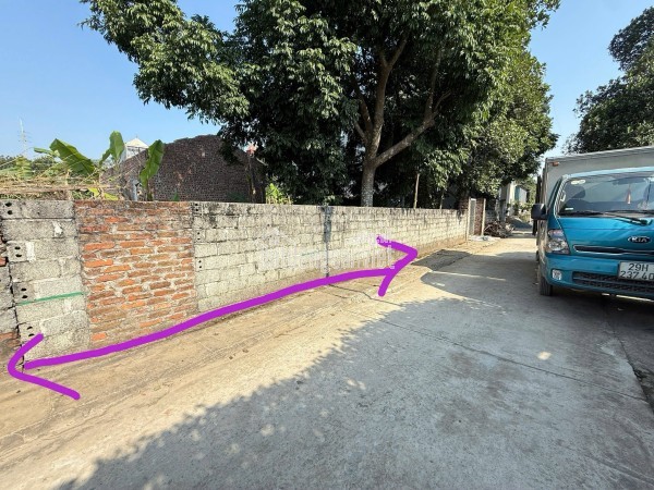 Bán đất phú cát 1.100 m2 mặt tiền 23m ô tô tránh 17 triệu/m2 ( thương lượng)