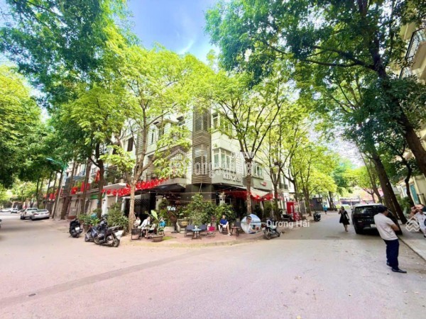 Bán nhà mặt phố thuộc KĐT Dịch Vọng - gần công viên Cầu Giấy - 190m2*MT 14m - KDVP ở đẳng cấp