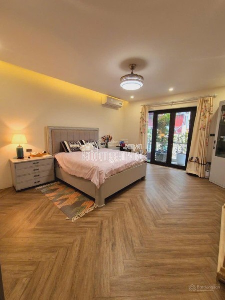 Bán đất phân lô Phú Diễn Từ Liêm - 145m MT 8m Ô Tô Tránh Vỉa Hè KDVP kết hợp ở Gần Tài Nguyên MT