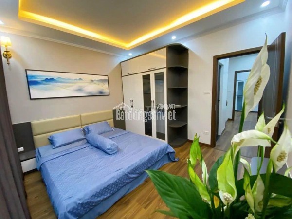 Bán nhà đẹp ngõ ôtô phố Lạc Long Quân 45m2 4tầng mặt tiền 4m 13 Tỷ Tây Hồ