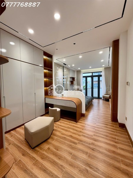 Nhà phố 6 tầng siêu đẹp hẻm 8m CMT8 Phường 5 Tân Bình