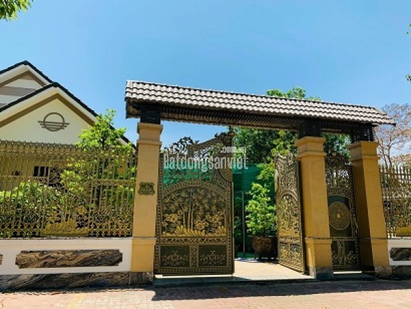 ► BÁN NHÀ VƯỜN MT NGUYỄN TRÃI – TRUNG TÂM THỊ TRẤN LONG ĐIỀN