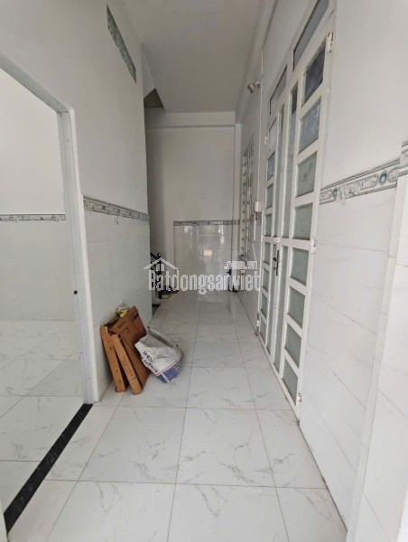 82. Cho thuê nhà 4 triêụ 2 góc mặt tiền gần bệnh viện Phụ Sản Cần Thơ