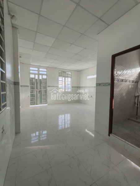 82. Cho thuê nhà 4 triêụ 2 góc mặt tiền gần bệnh viện Phụ Sản Cần Thơ