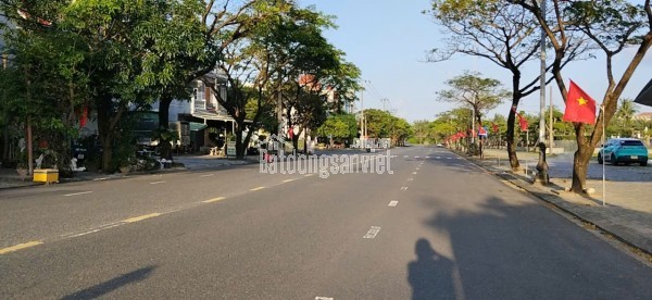 TUYỆT PHẨM ĐẤT BIỂN ĐÀ NẴNG - PHẠM HỮU NHẬT – ĐƯỜNG 15M, VỈA HÈ 9M – SÁT BIỂN, NÚI.