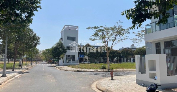 Cần bán đất nền sẵn sổ, sang tân ngay, thanh toán chỉ 499 triệu