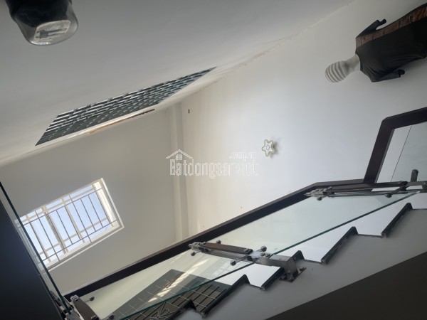 GẤP VỀ QUÊ ĐÓN TẾT Nhà Đồng Nai P15 Quận 10. Ngang 5.8m dài 10m. Vị Trí  Kinh doanh 3 Tầng Chỉ