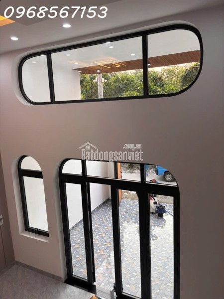 Bán nhà phố TP Mới Bình Dương, 3PN, Sân Ô Tô, Giá 2,75 Tỷ