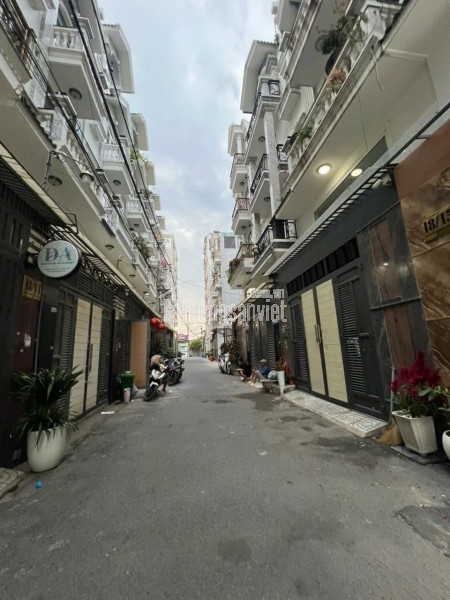 Chính chủ bán nhà 3 tầng, hẻm ô tô thông đường Nguyễn Văn Dung, P.6, giá chỉ 7.5 tỷ, thích hợp ở.