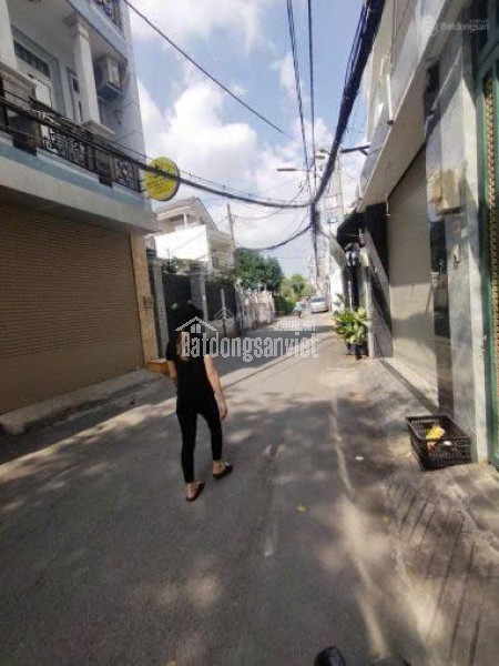 Chính chủ bán nhà 3 tầng, hẻm ô tô thông đường Nguyễn Văn Dung, P.6, giá chỉ 7.5 tỷ, thích hợp ở.