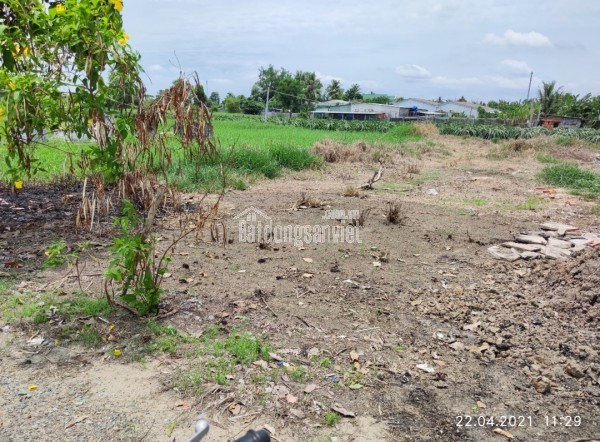 Bán lô đất thổ trung tâm Thị Trấn Tân Trụ 2 mặt tiền giá 1,7 tỷ