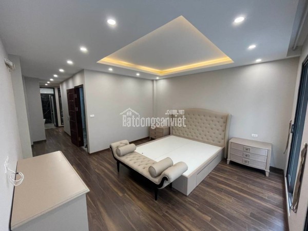 BÁN GẤP NGỌC LÂM 60M x 7T THANG MÁY, GARA Ô TÔ, FULL NỘI THẤT, KINH DOANH. GIÁ 1X TỶ