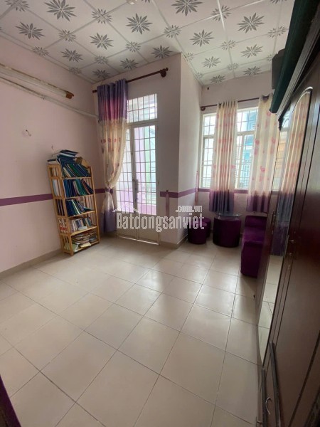 110. Cho thuê nhà trệt 2 lầu hẻm 137 Hoàng Văn Thụ, P. Ninh Kiều, Cần Thơ