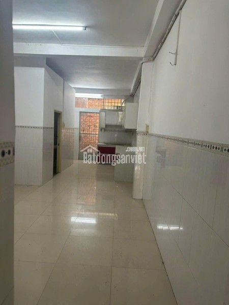 110. Cho thuê nhà trệt 2 lầu hẻm 137 Hoàng Văn Thụ, P. Ninh Kiều, Cần Thơ