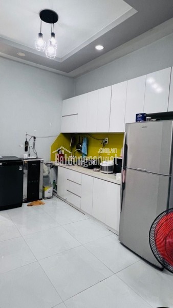 NHÀ 2 TẦNG ĐÚC 40m2 , HOÀNG TRỌNG MẬU - NHỈNH 2 Tỷ