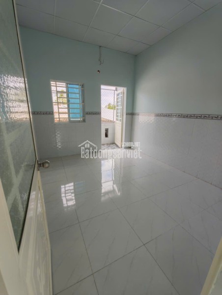 96. E cần Cho thuê nhà 3 triệu gần chợ Trà Nóc thuận lợi cho việc kinh doanh