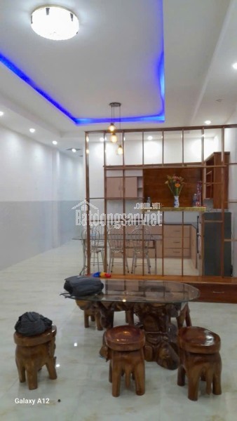 98. Nhà 4,5 triệu 2 phòng ngủ full nội thất cách chợ Bà Bộ 1,5 km