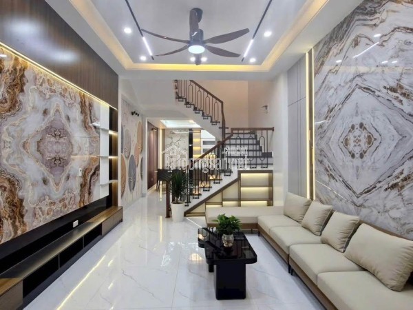 BÁN NHÀ LẠC LONG QUÂN -KINH DOANH - Ô TÔ  GẦN HỒ TÂY 62 M5T 17.8TỶ