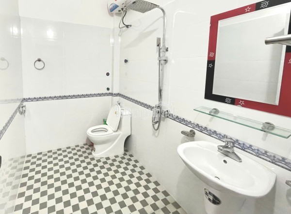 Cho thuê nhà 4 tầng – Ngõ 254 Văn Cao, Hải Phòng