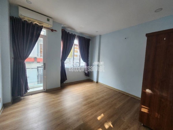 PHÚ NHUẬN nhà 3 TẦNG BTCT - 5 PHÚT QUA Q1- 50m RA MẶT TIỀN PHAN ĐÌNH PHÙNG - 9,850 TỶ TL