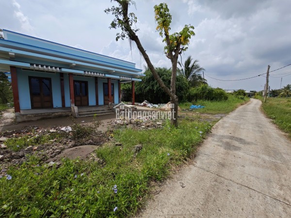 Bán gấp lô đất Thổ có nhà xã Vàm Cỏ giá 1,6 tỷ