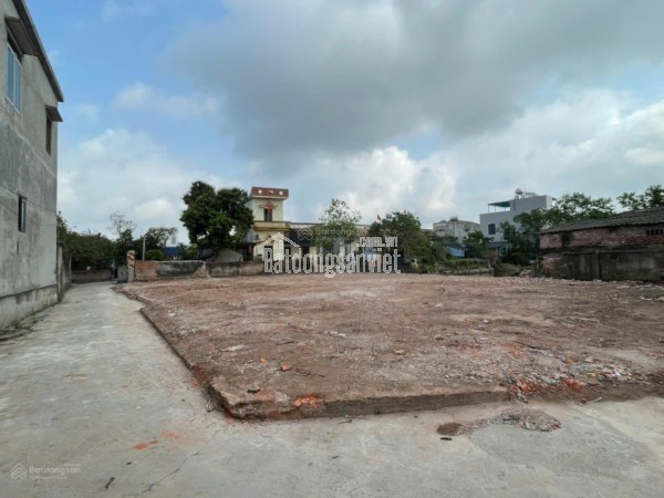 BÁN ĐẤT THÔN QUANG TRUNG XÃ QUỲNH PHỤ - CÁCH KCN SAO VÀNG 1P ĐI XE - GIÁ 690 TRIỆU