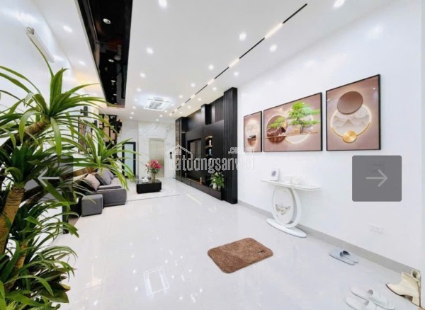 P/ LÔ NGUYỄN VĂN TRỖI – Ô TÔ TRÁNH – SÂN CHƠI – THANG MÁY  
55m NHÀ 5 TẦNG