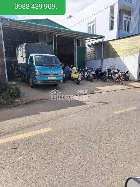 Bán nhà SRXD đường tăng bạt hổ - Liên nghĩa đức trọng - lâm đồng giá 6.8 tỷ