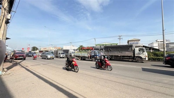 BÁN NHÀ MẶT TIỀN KÊNH TÂN HÓA (15m x 50m) – QUẬN TÂN PHÚ