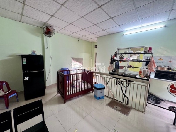 Bán Nhà mặt tiền kinh doanh Lê Thị Hoa, Bình chiểu, thủ đức 70m2 – mua có thu nhập ngay, giá tốt