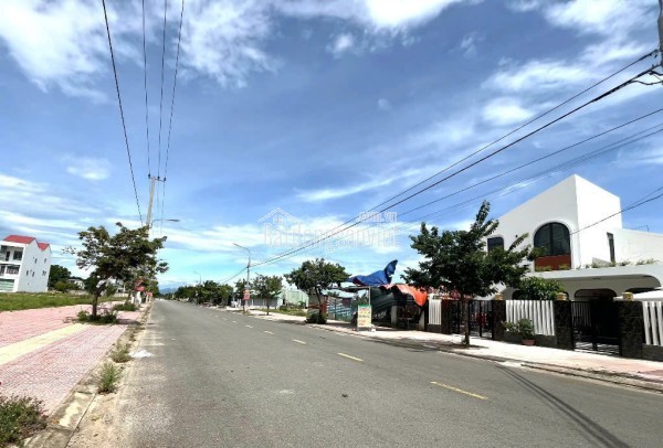 🌟 CẦN BÁN LÔ ĐẤT MẶT TIỀN GẦN HỘI AN – GIÁ CHỈ 2 TỶ 🌟