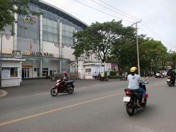 B.Á.N Nhà Mặt Tiền Dương Thị Mười - Nhà 7 Tầng - ( Thang máy xịn xò). DT Sàn: 280m2.  Giá:18,5