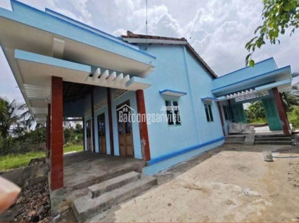 Bán gấp lô đất lúa hai mặt tiền hạ giá 570 triệu.công