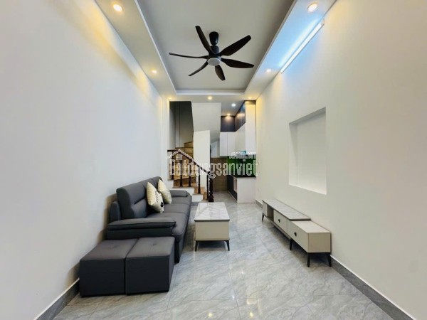 Nhà đẹp sân vườn vô vàn tiện ích cực hot