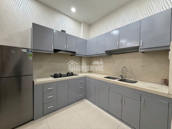 CỰC HIẾM! Nhà mới 3 tầng CAO ĐẠT Q5 - HẺM 4M THÔNG - CHỈ HƠN 5 TỶ Xách vali vào ở ngay